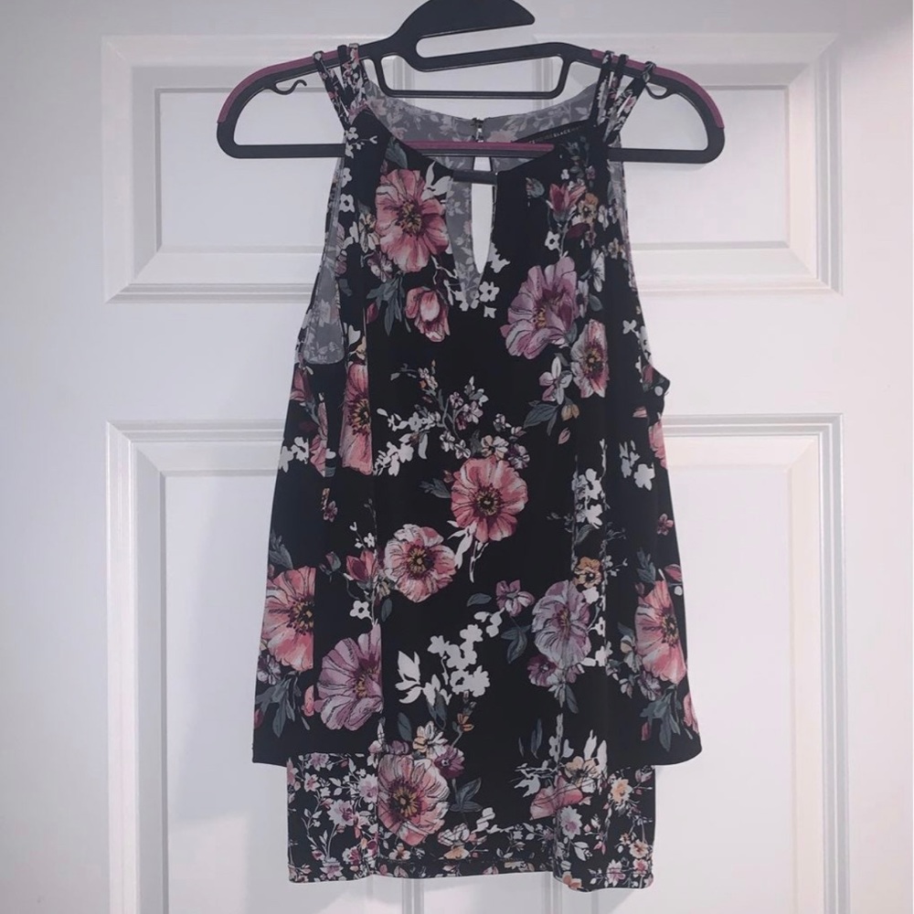 WHITE HOUSE BLACK MARKET FLORAL TANK TOP SIZE M